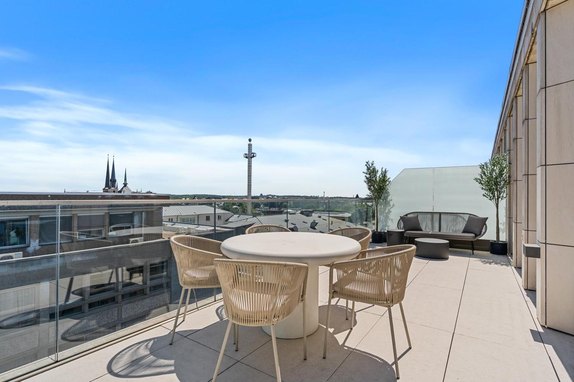 Voya Residence Zenit Royal - Luxury Apart Hotel Rooftop Views & Concierge Luxemburg Buitenkant foto